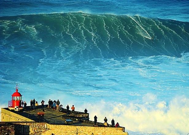 100 Meters From The Beach! Rua Da Regeneracao Nazaré Exterior foto